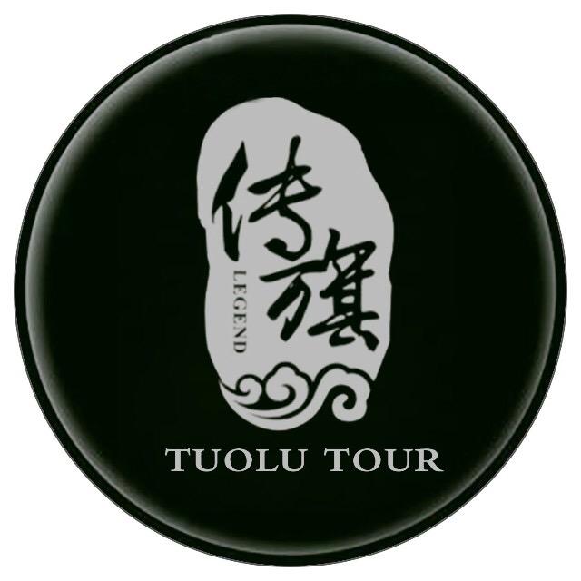 传旗服饰