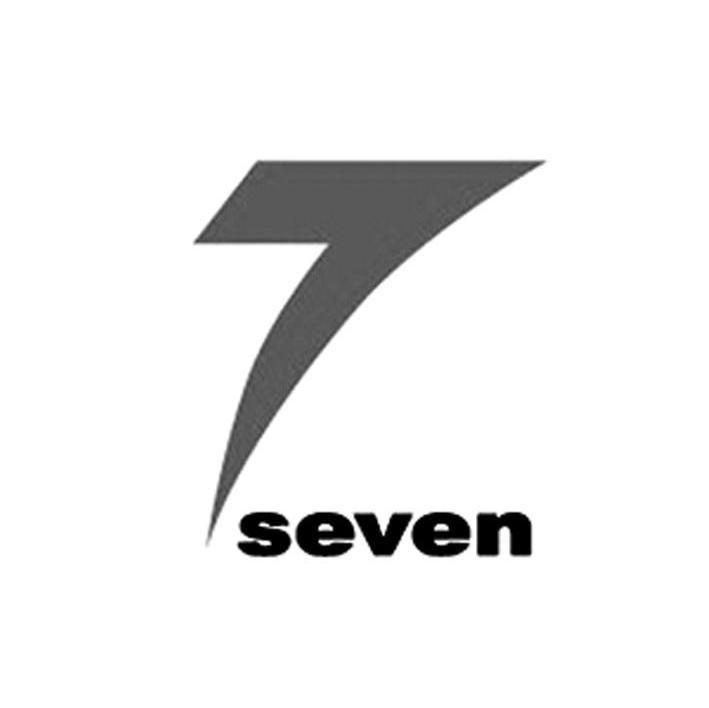 em>seven/em em>7/em>