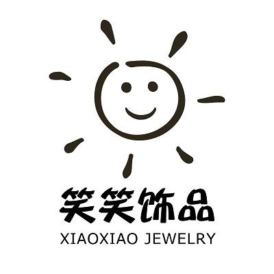  em>笑笑 /em> em>饰品 /em>