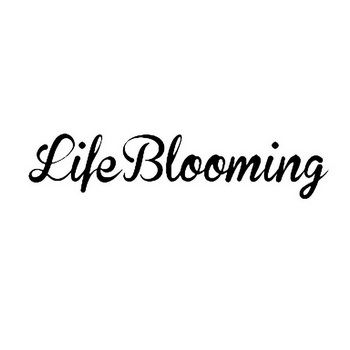  em>life /em>  em>blooming /em>