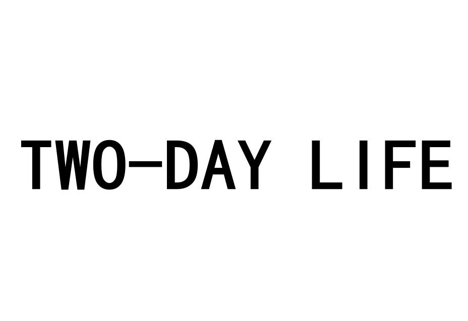 two em>day/em em>life/em>