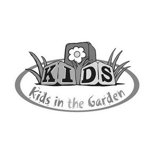 ki ds kids in the em>garden /em>