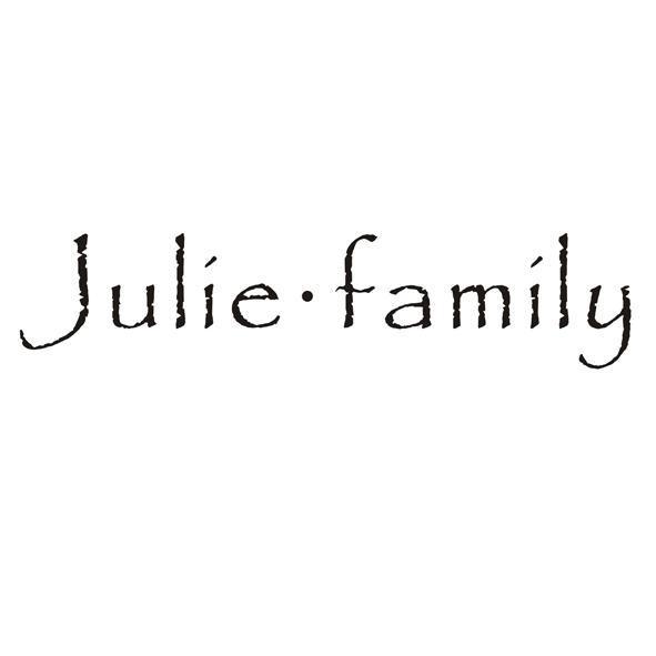  em>julie /em>  em>family /em>