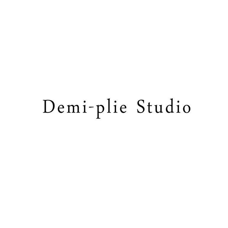  em>demi /em>-plie  em>studio /em>