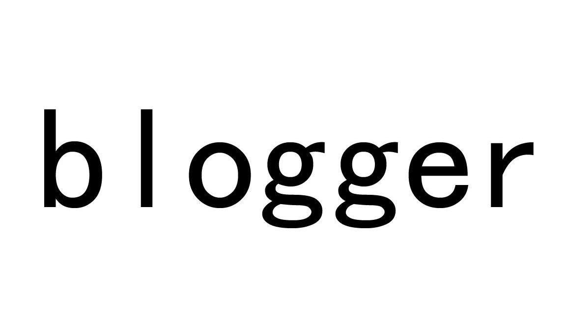  em>blogger /em>