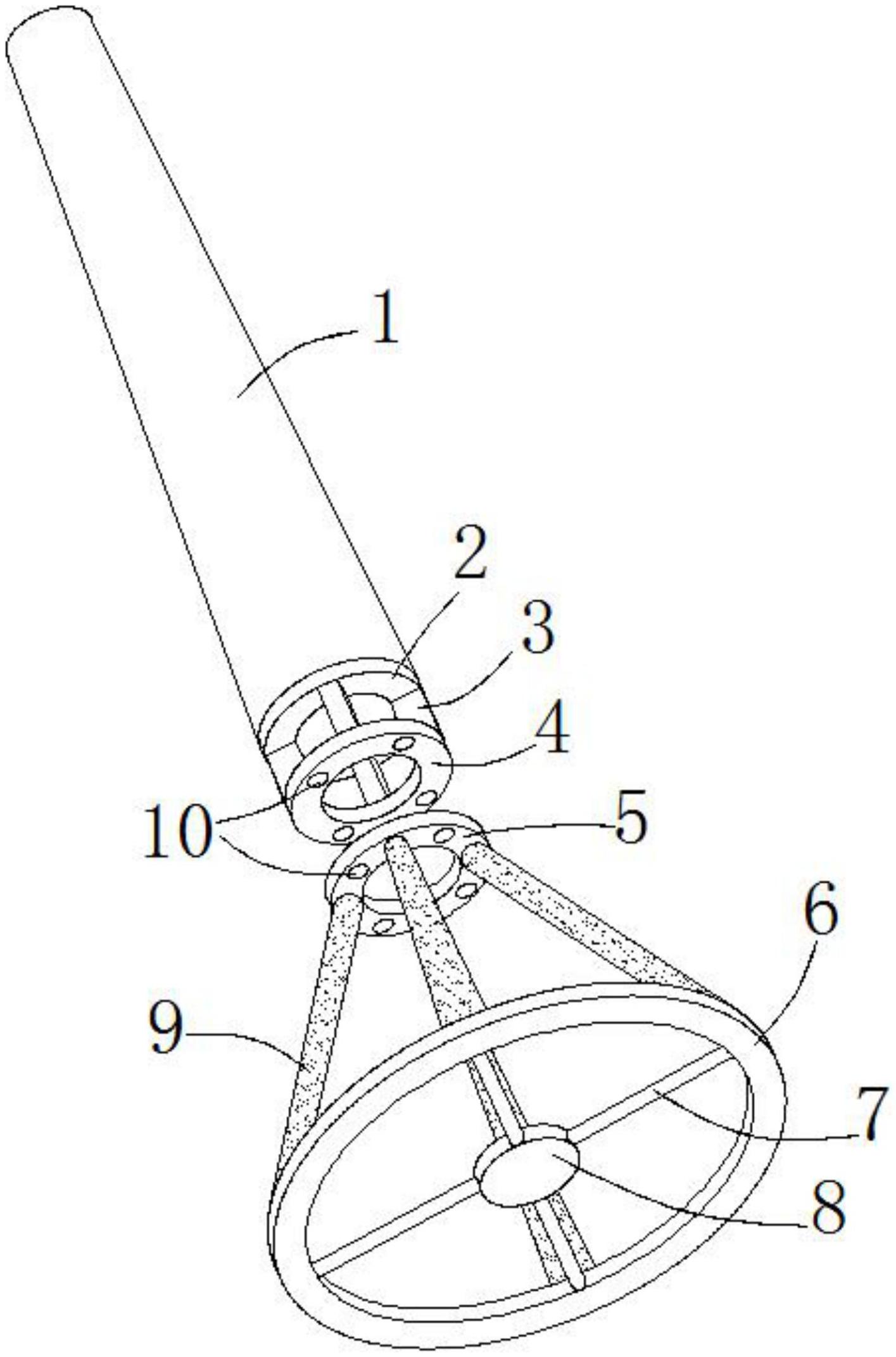 第三钢板圈和安装底盘,所述电杆的内腔为中空结构,所述电杆的内腔侧壁