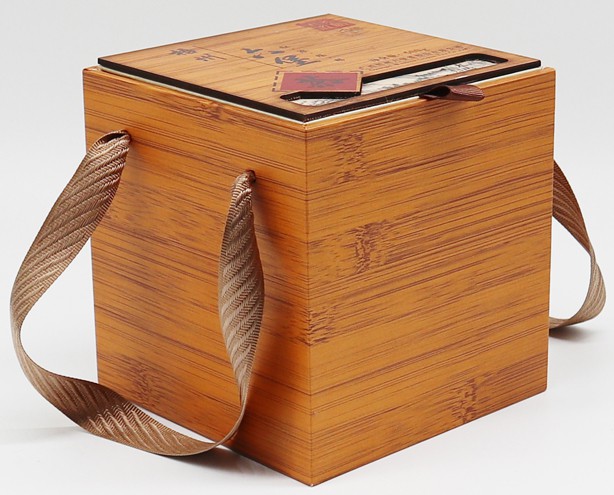 摘要附图摘要1本外观设计产品的名称茶叶包装盒(六堡茶17108)2