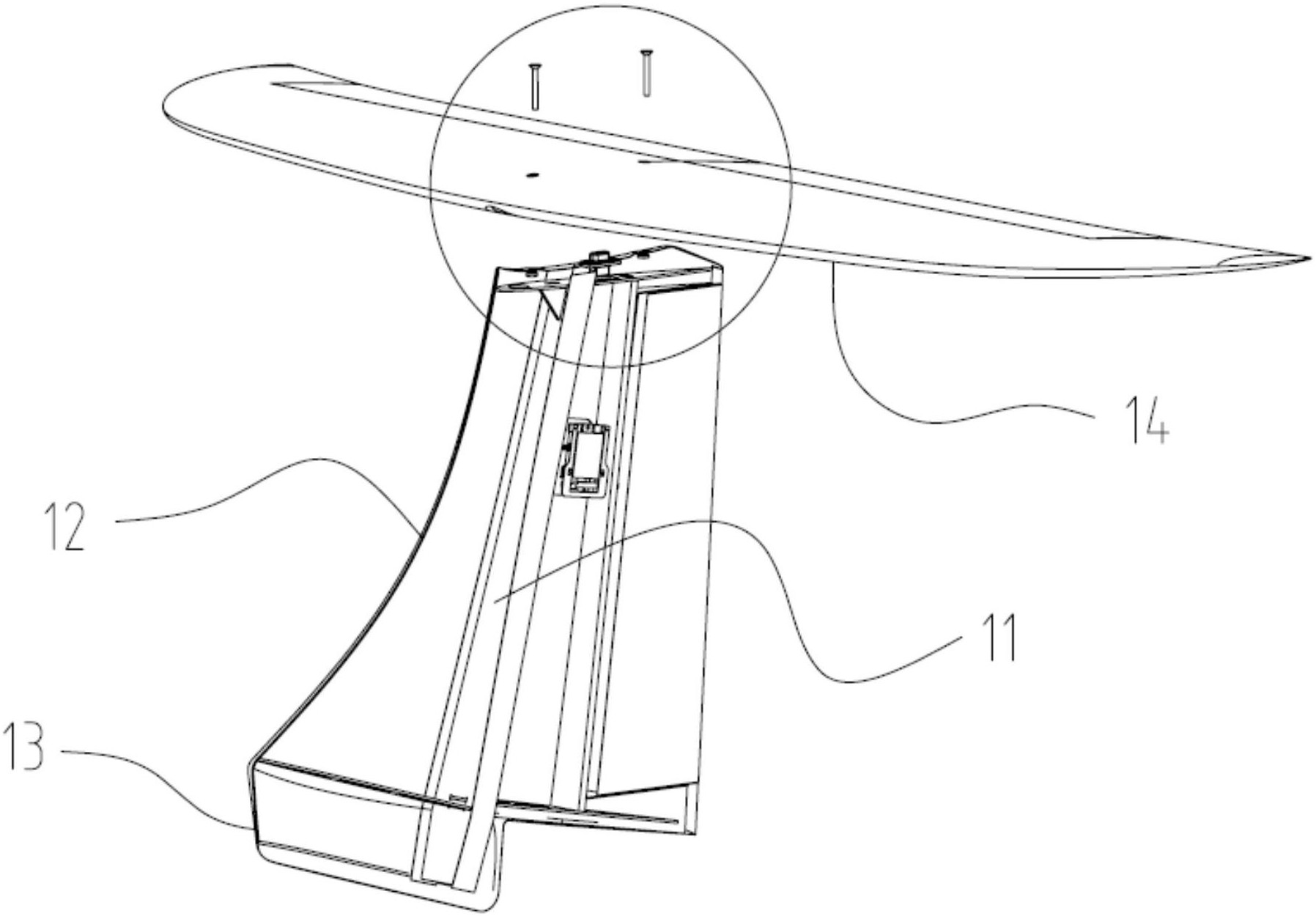 所述外壳底部设有向下延伸的台阶部,用于将尾翼嵌入至其它飞行结构的