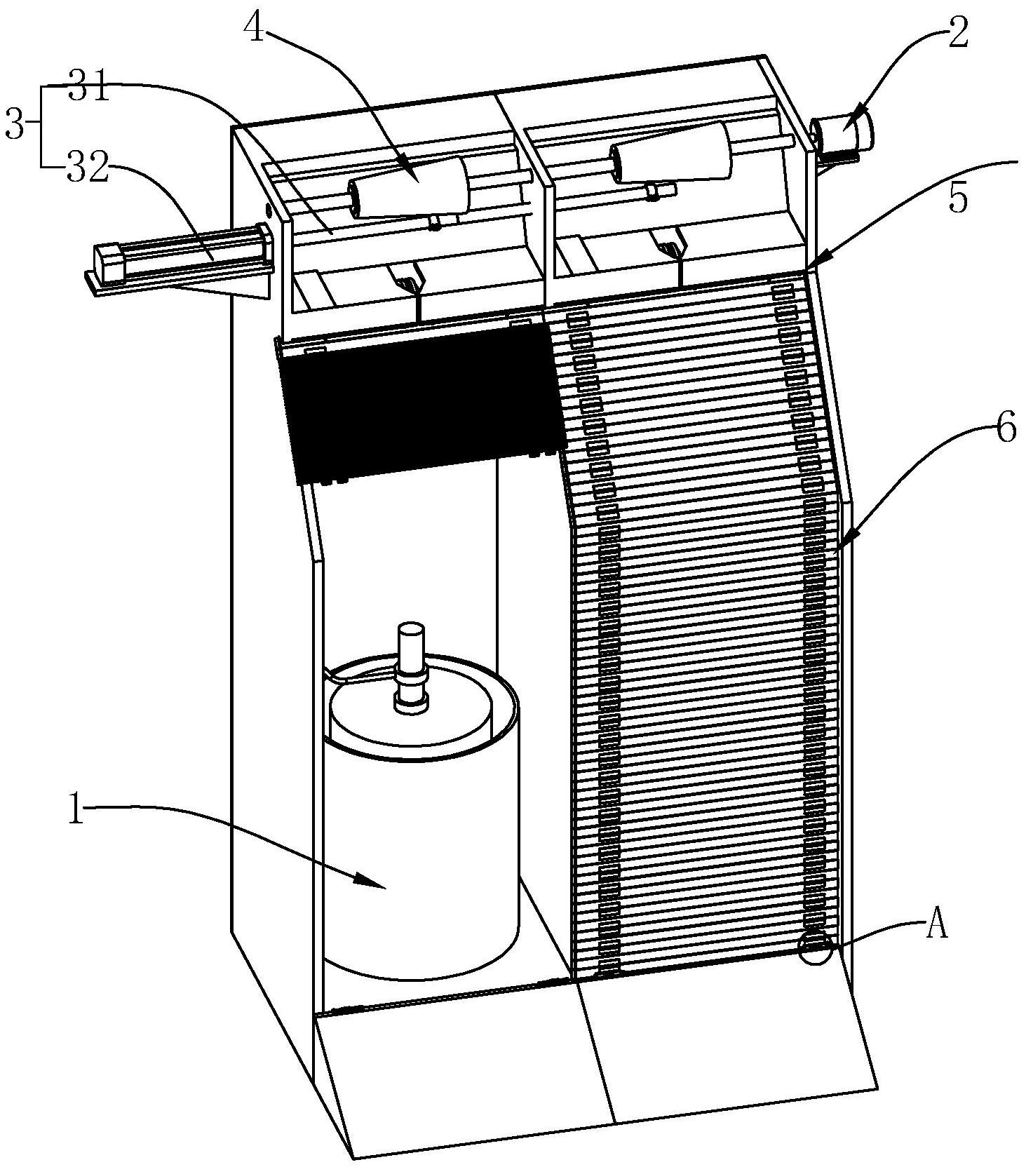 附图摘要本实用新型公开了一种倍捻机,其技术方案要点包括加捻结构