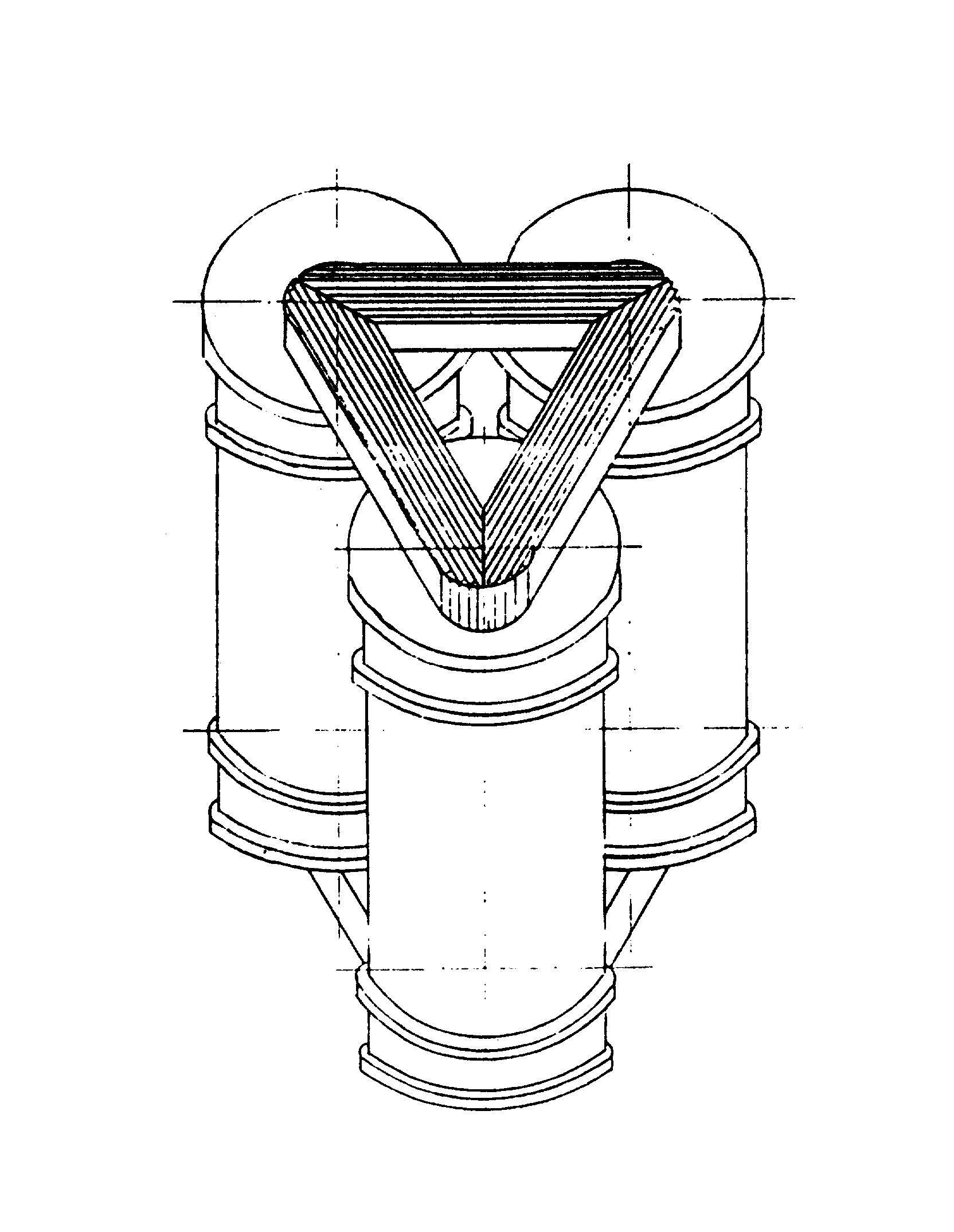 其铁芯采用了"品"字形结构,高压线圈绕组与铁轭之间设计有卡套,因而与