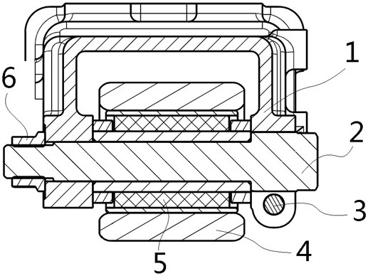 本发明公开了一种重型汽车板簧卷耳安装结构,该结构由板簧座,钢板销