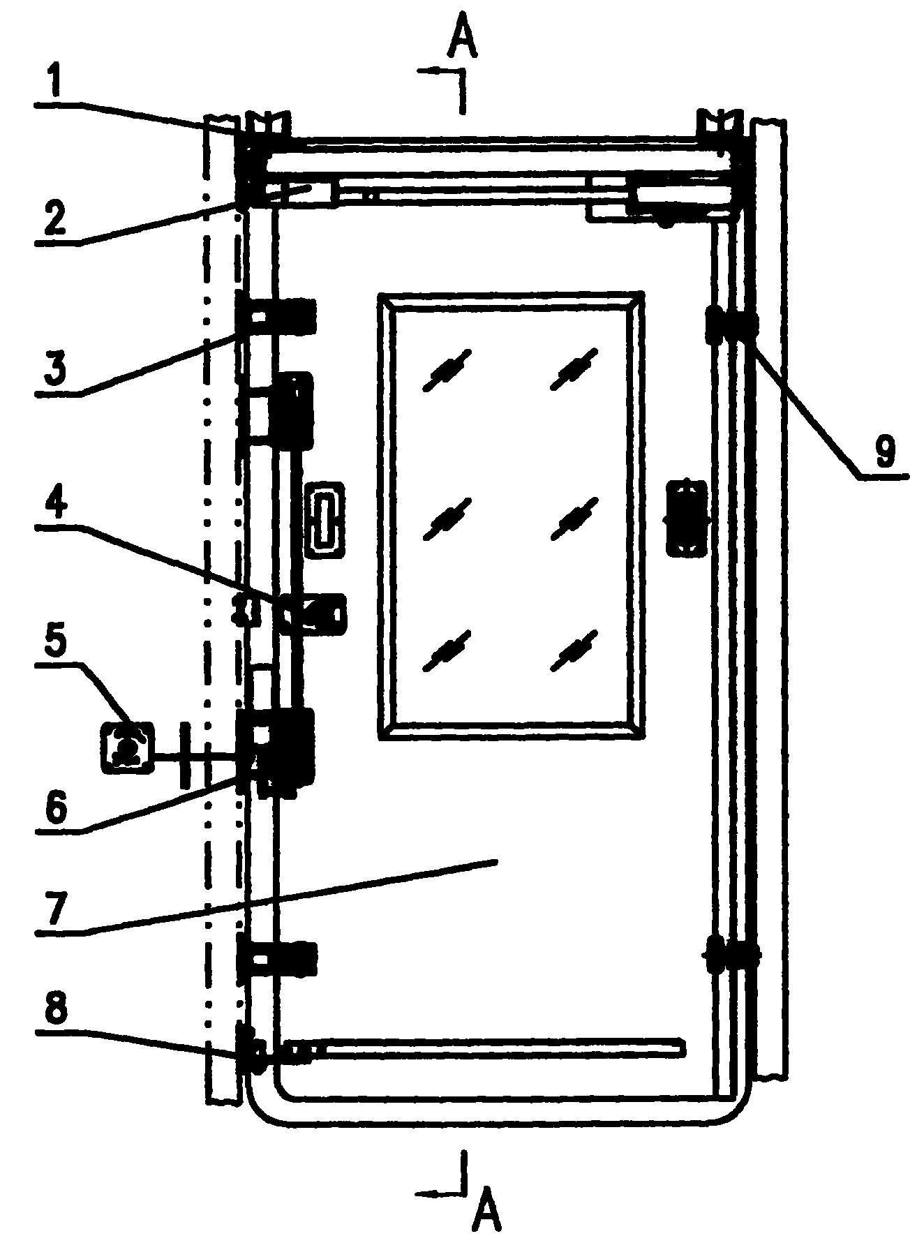 装在车体上的外操作装置,内操作装置,车门紧急解锁