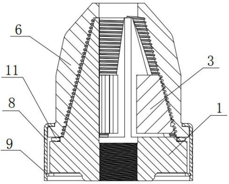 其解决了现有钻夹头结构复杂和安全性能较低的技术问题,其设有钻体,钻