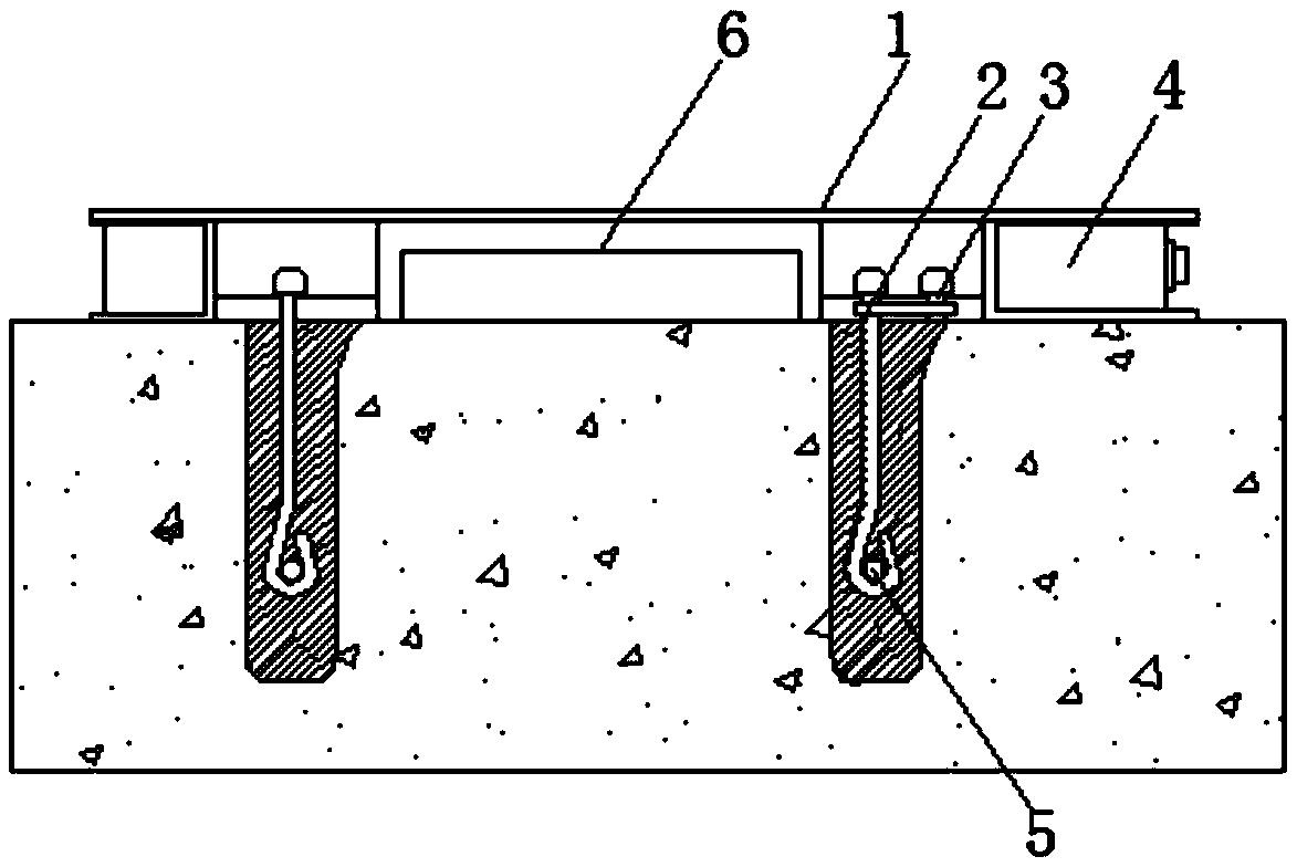 本实用新型公开了一种三相异步电动机安装座,包括固定在基座上的座体