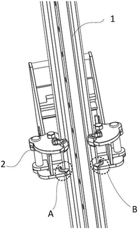 一种防扭防低头导座的爬架-爱企查
