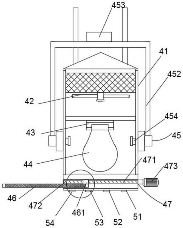 连接有立杆,立杆上固定安装有横梁,横梁的底部固定安装有落地灯结构