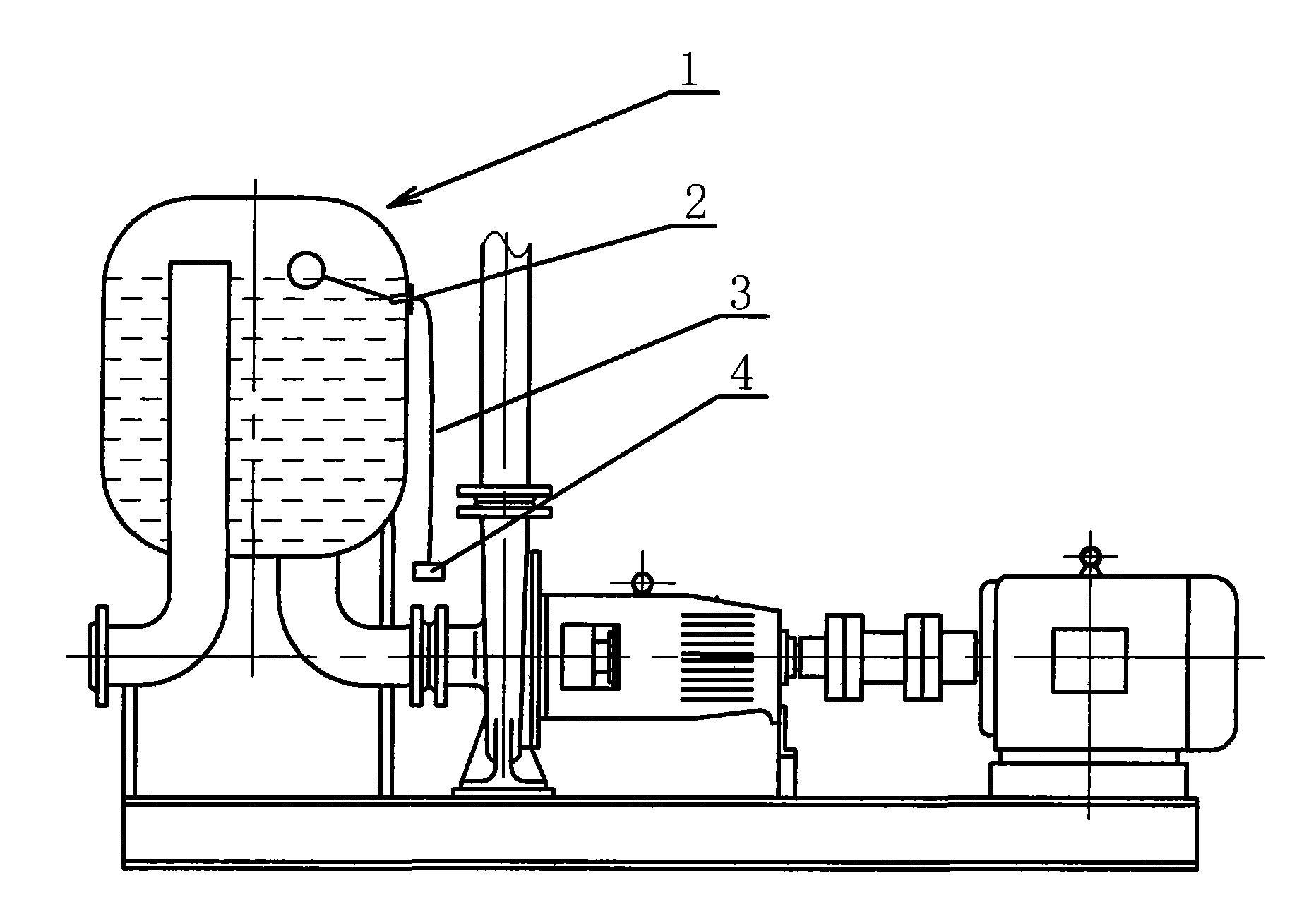 一种配置在回转动力泵吸入端的自动恒液位虹吸装置