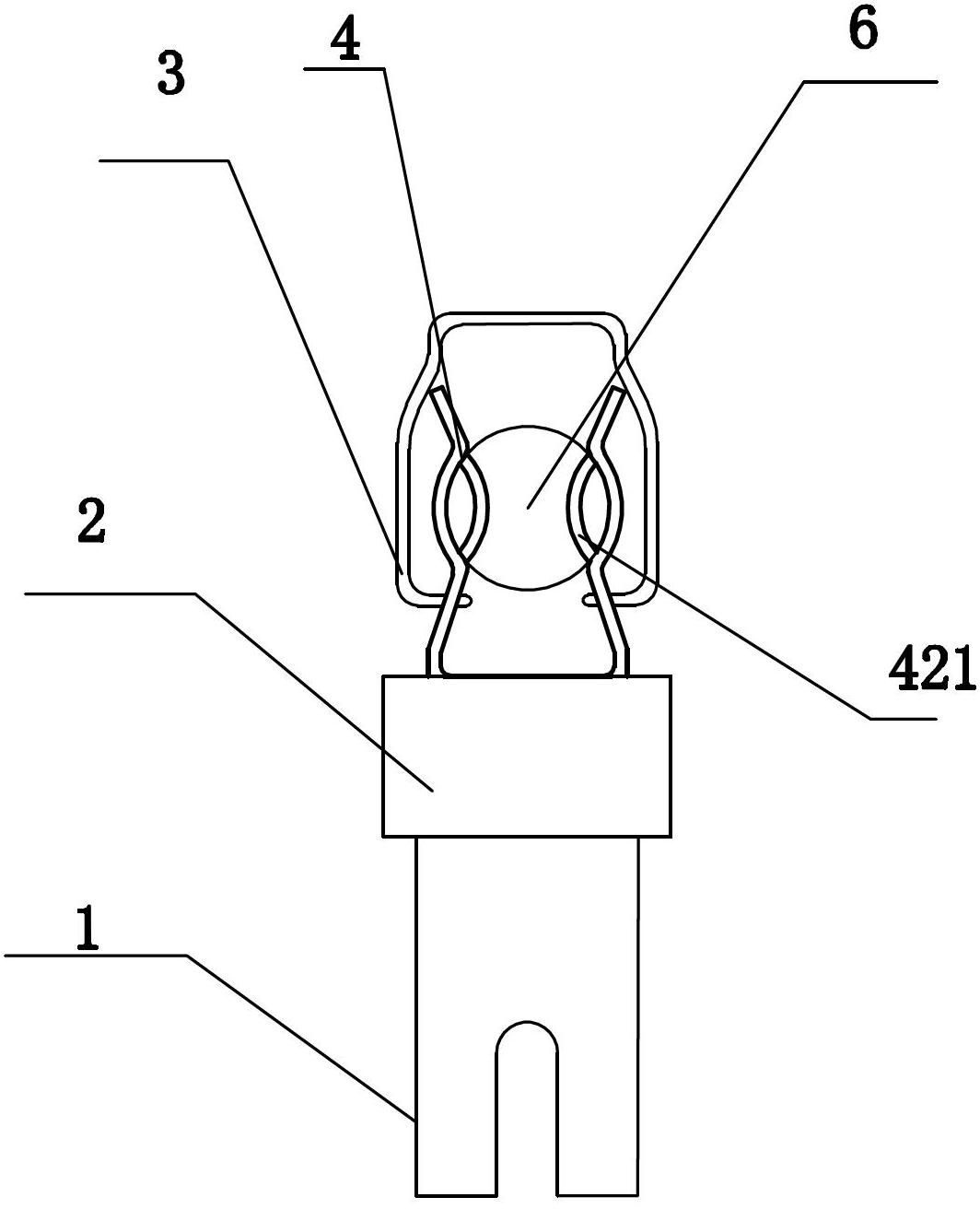 其技术要点是,包括熔断器底板,撞击器,微动开关,熔断器底板上的两个