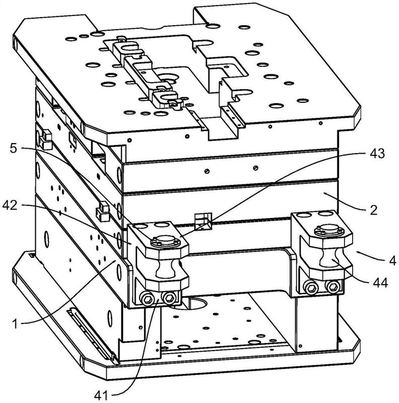 一种可整体吊运的注塑模具-爱企查