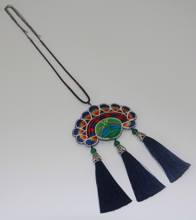 摘要附图摘要1.本外观设计产品的名称:香囊(2).2.