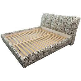 日期 2013-07-17 发明人 方月胜 专利申请人 江阴科瓦家具有限公司